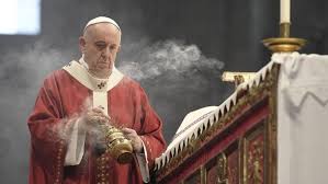Pope Francis yagaragaye mu ruhame nyuma yo kuva mu bitaro
