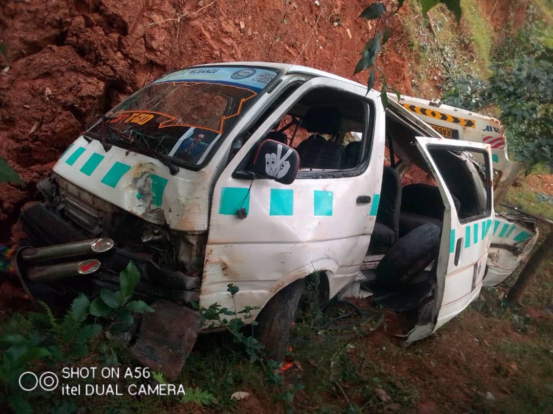 Ngororero: Abantu 18 bakomerekeye mu mpanuka y’imodoka