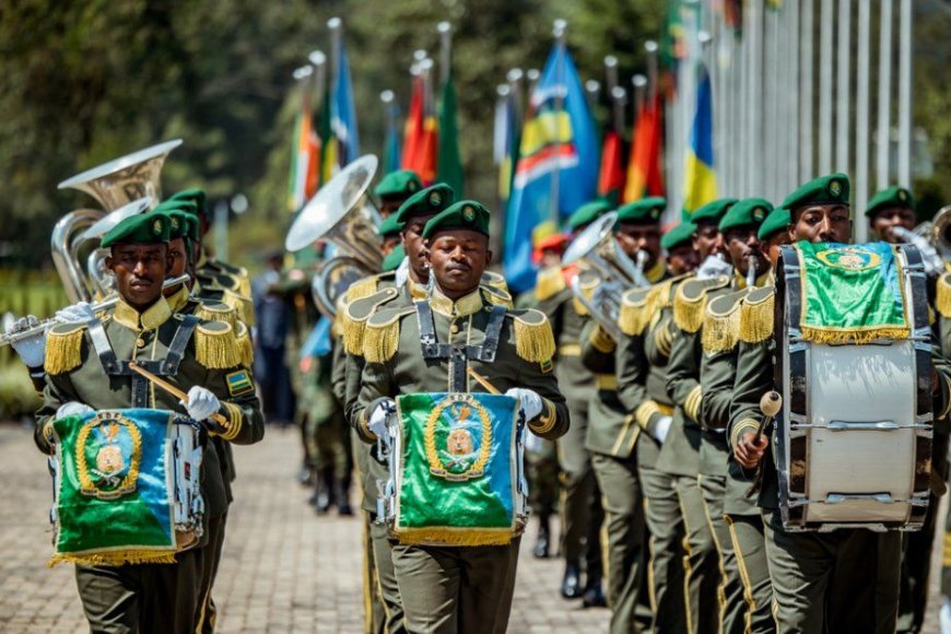 Abofisiye bakuru 108 bo mu bihugu 20 barangirije amasomo mu Rwanda – AMAFOTO