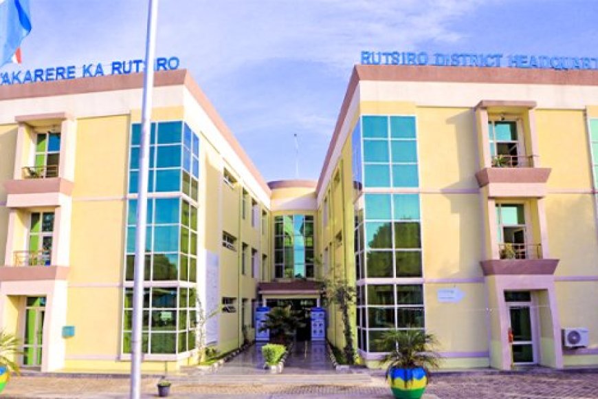 Rutsiro: Yasanzwe yapfuye amanitse