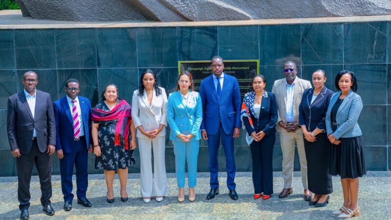 Intumwa z’Abadepite ba Madagascar zagiranye ibiganiro na bagenzi babo b’u Rwanda
