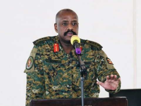 Uko Gen Muhoozi afata u Rwanda