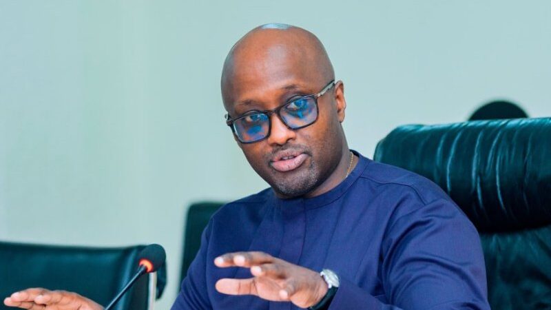 Minisitiri Nduhungirehe yanenze bikomeye imyitwarire y’ubuyobozi bwa Congo