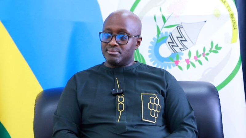 U Burundi bukwiye kureka gukomeza gukongeza umuriro