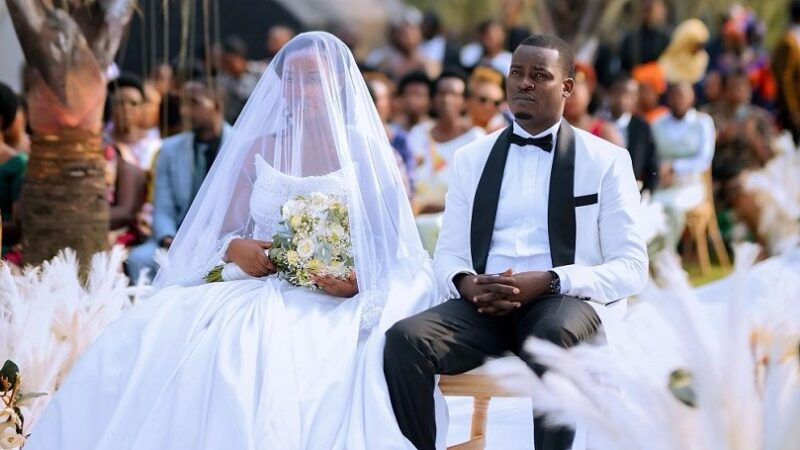 Vestine aricuza amahitamo ye mu rushako, aca amarenga ko atagishishikajwe n’umubano