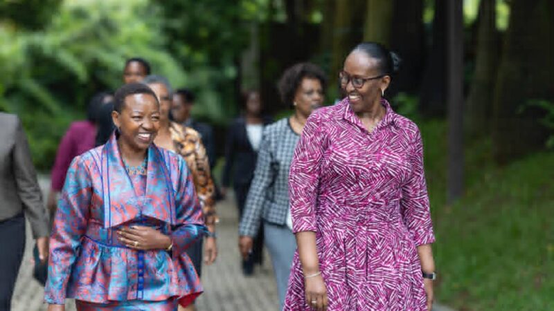 Madamu Jeannette Kagame yakiriye mugenzi we wa Kenya, Rachael Ruto