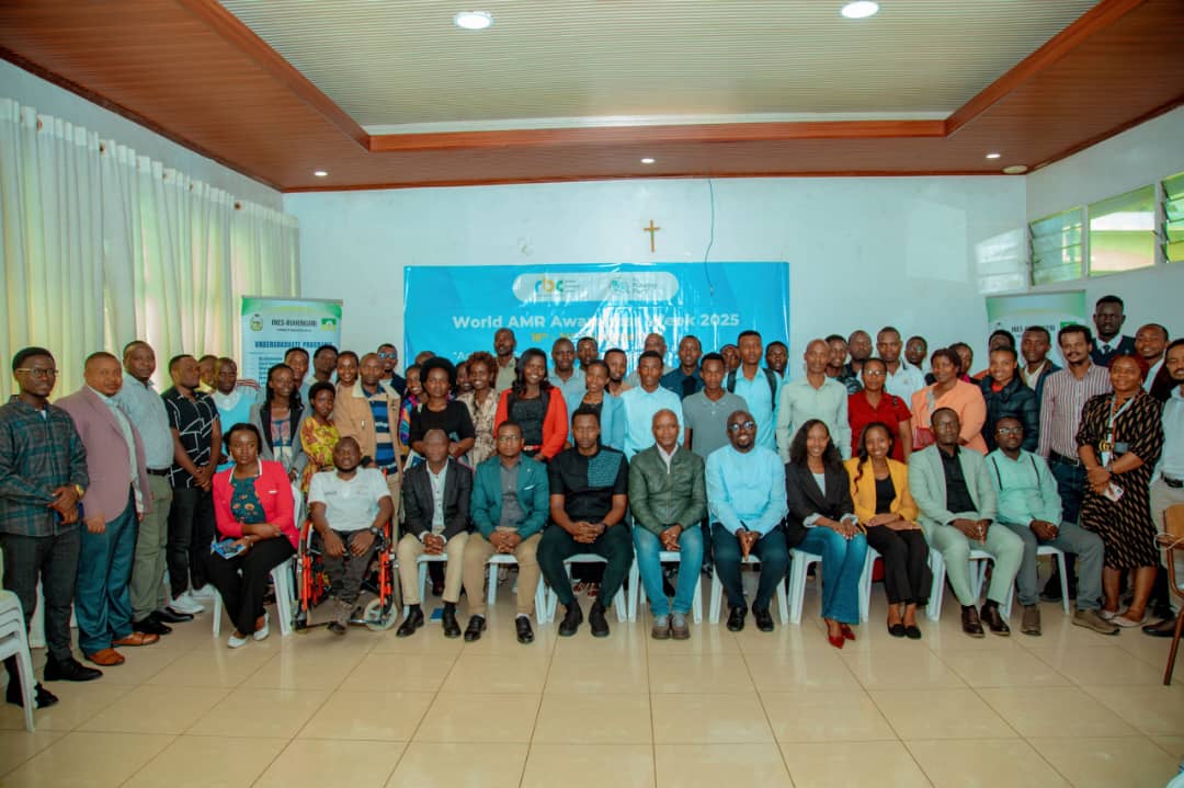 Abaganga n’abaturage mu rugamba rumwe rwo kurwanya ubudahangarwa bw’udukoko ku miti