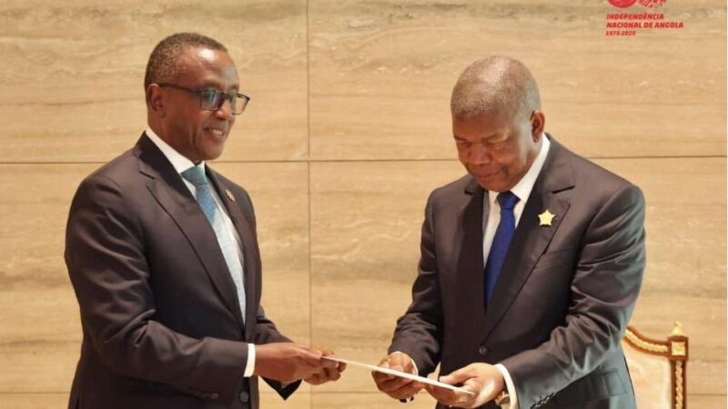 Angola: Minisitiri Biruta yashyikirije João Lourenço ubutumwa bwa Perezida Kagame